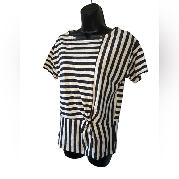Gap Size Small Striped Shirt. - Picture 1 of 7